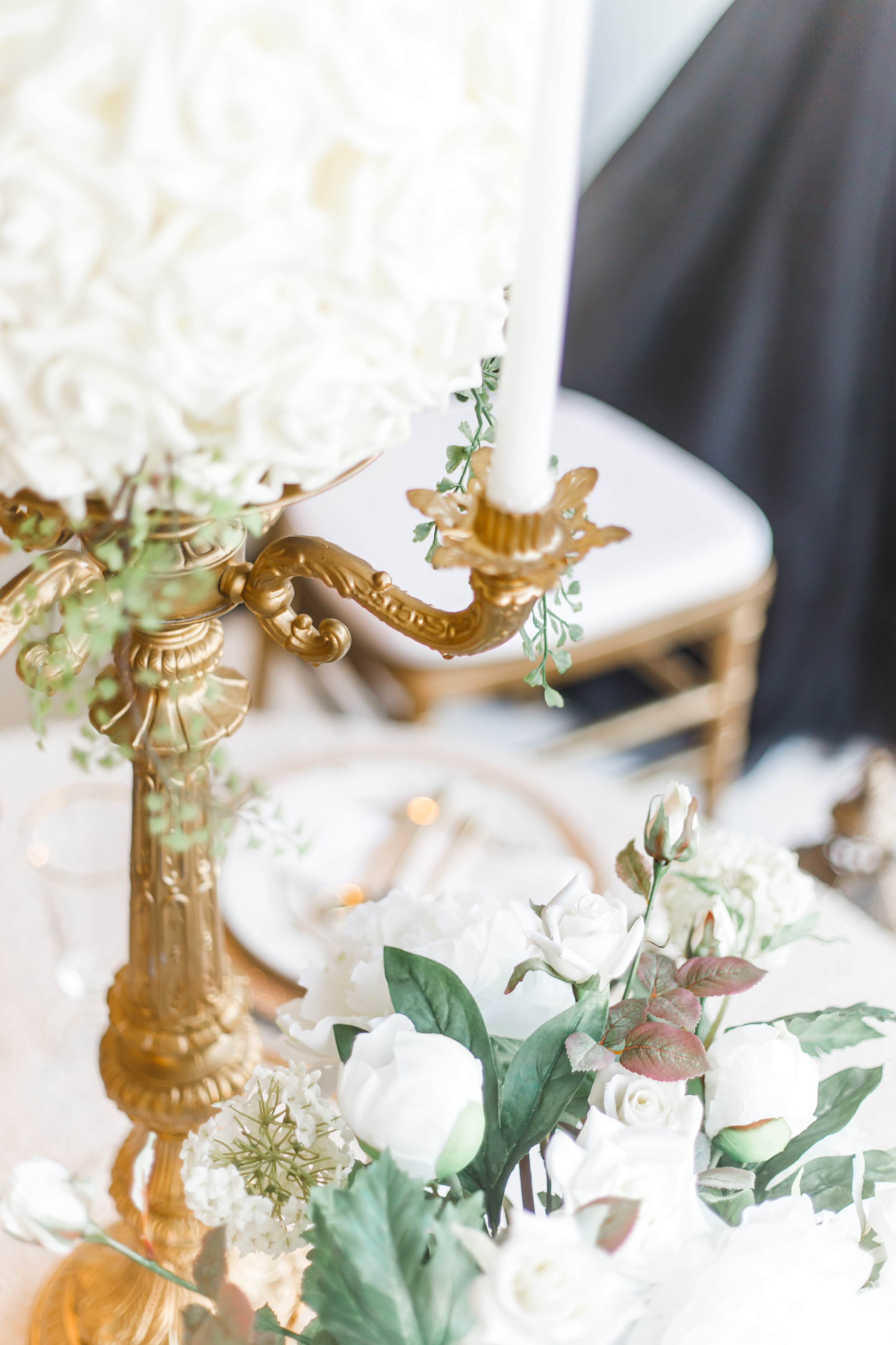 gold-white-harry-potter-wedding.jpg