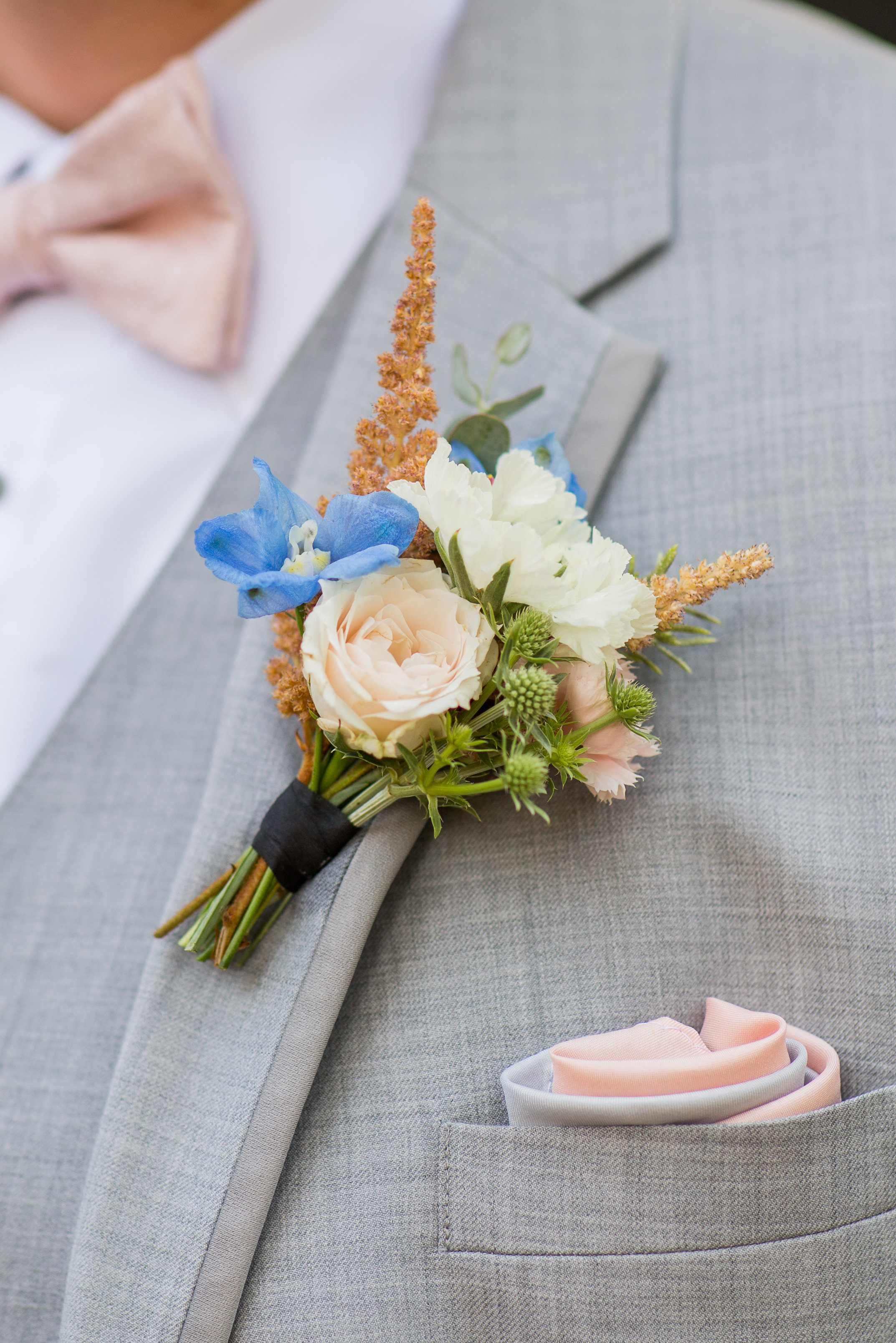 pastel_boutonniere.jpg