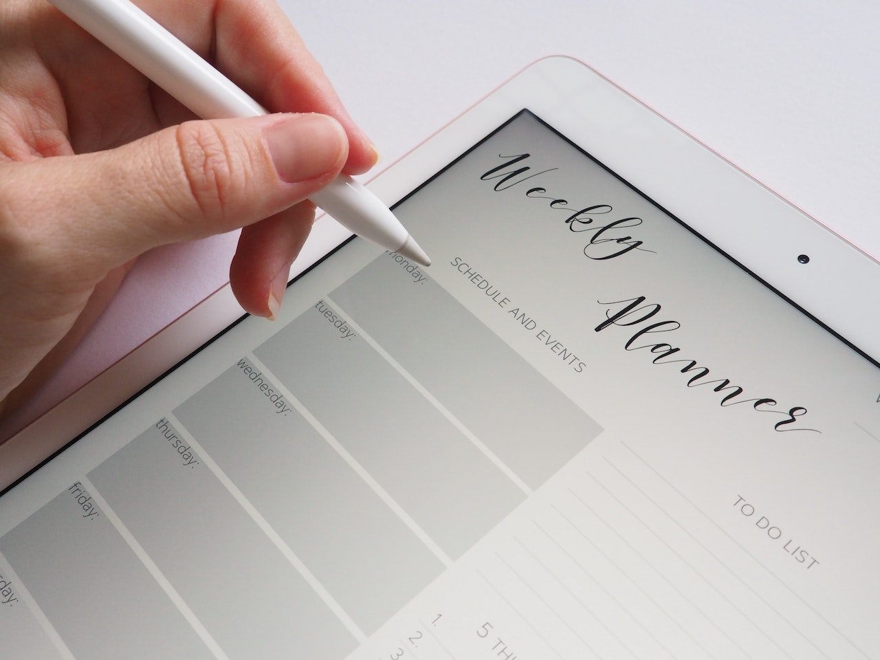 Mindful Practices to Stay Centered Throughout the Wedding Planning Process