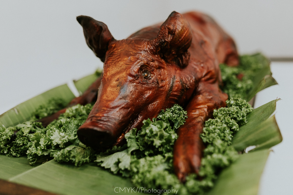 roasted_whole_pig.jpg