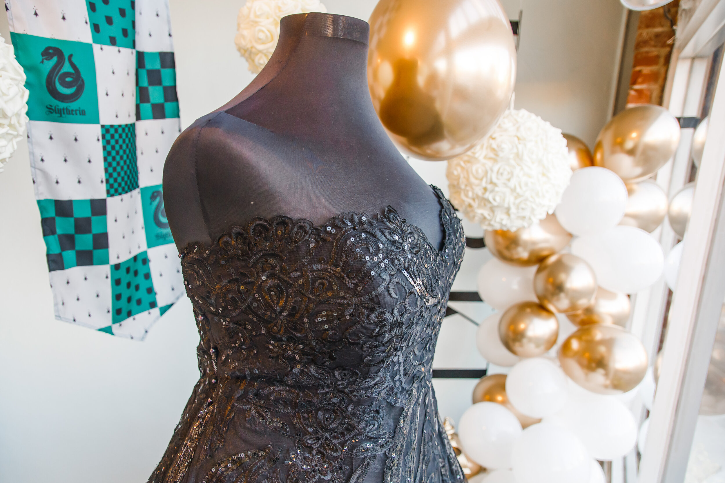 slytherin-wedding-gown.jpg