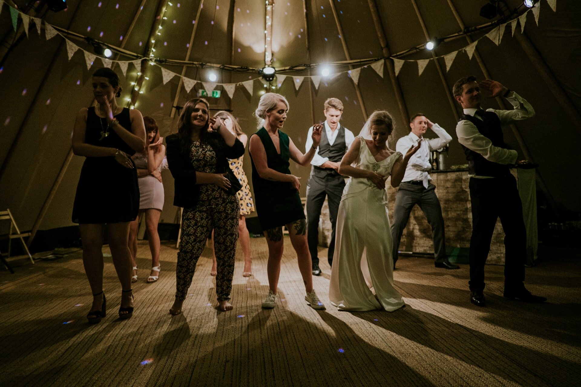 Leave it in the skillful hands of your wedding planner to set up some fun activities for your guests.Photo by Mitchell Orr via Unsplash
