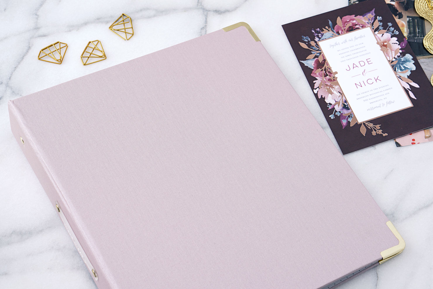 wedding-planner-step01-binder.jpg