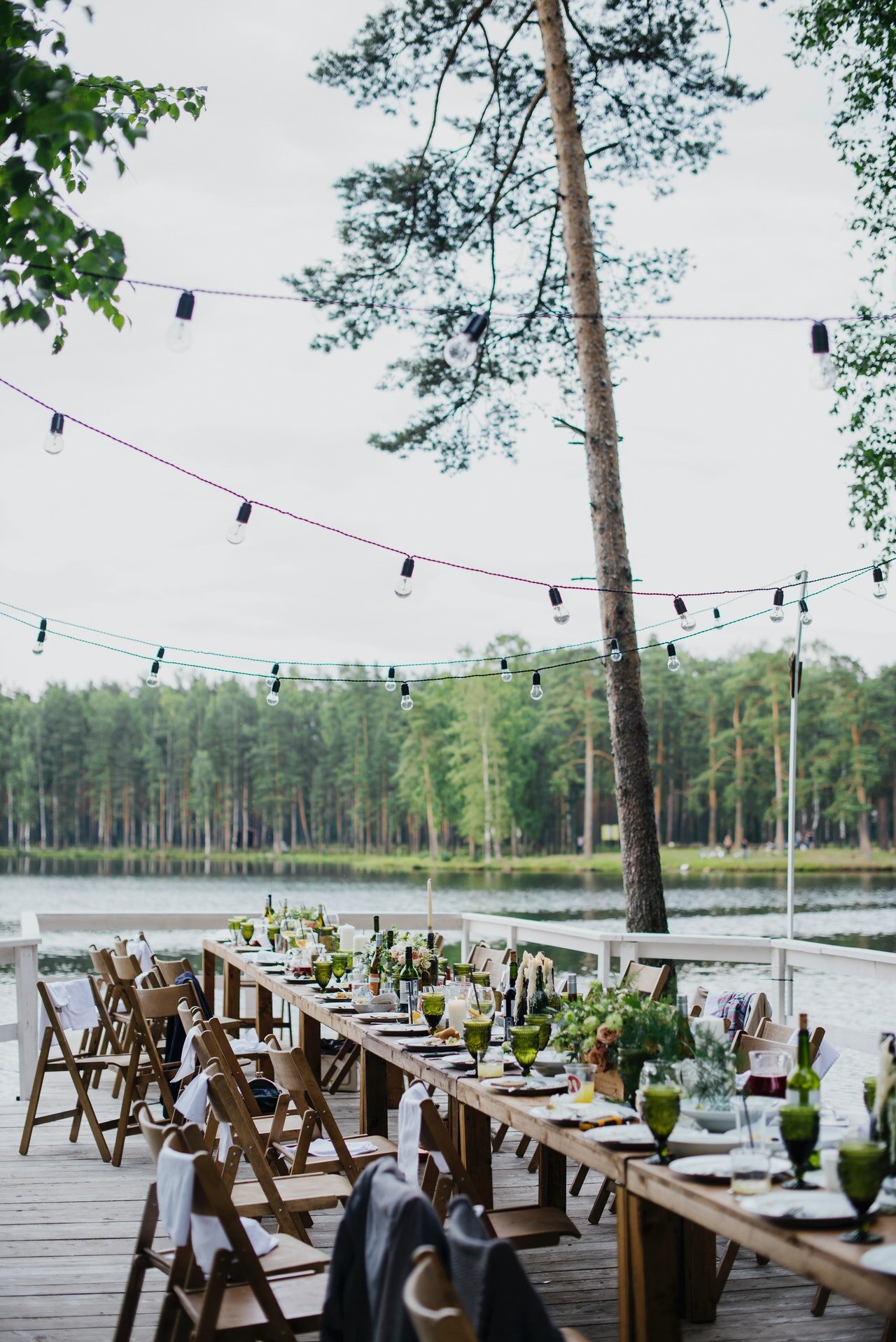 Find an ideal location that you like, then choose the venue and form of reception. Photo by Ksenia Chernaya via Pexels