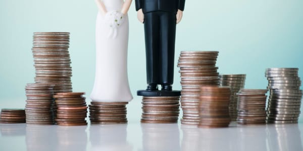 How to Create a Wedding Budget