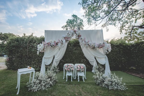 Even Small Weddings Need a Wedding Planner