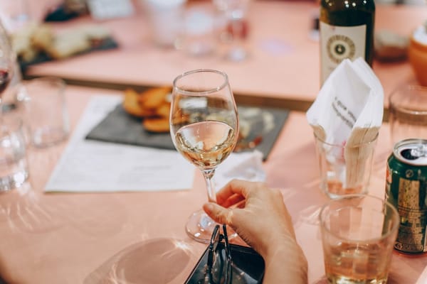 How Much Alcohol Do You Need for Your Wedding?